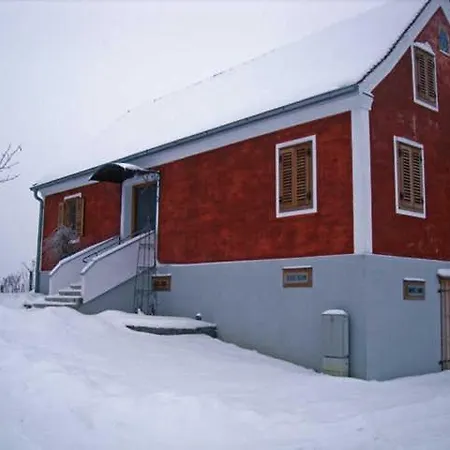 Holiday home Kellerstoeckl Grosspesendorf